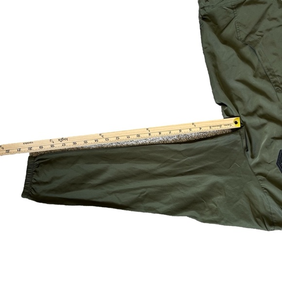 Mayweather Boxing Fitness Olive Green Windbreaker Jacket with Front Pocket - Picture 13 of 13